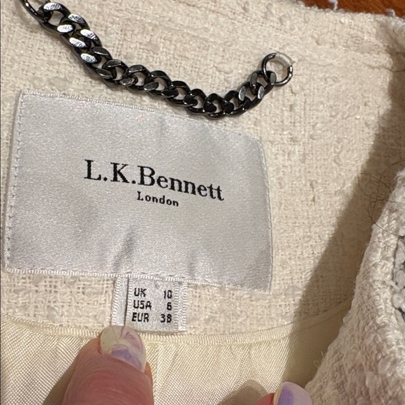 LK Bennett Cream and Black Trim Blazer - Picture 5 of 11